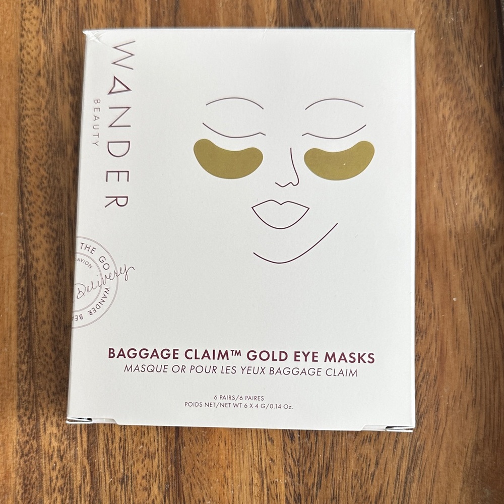 Wander Beauty Baggage Claim Eye Masks in Gold